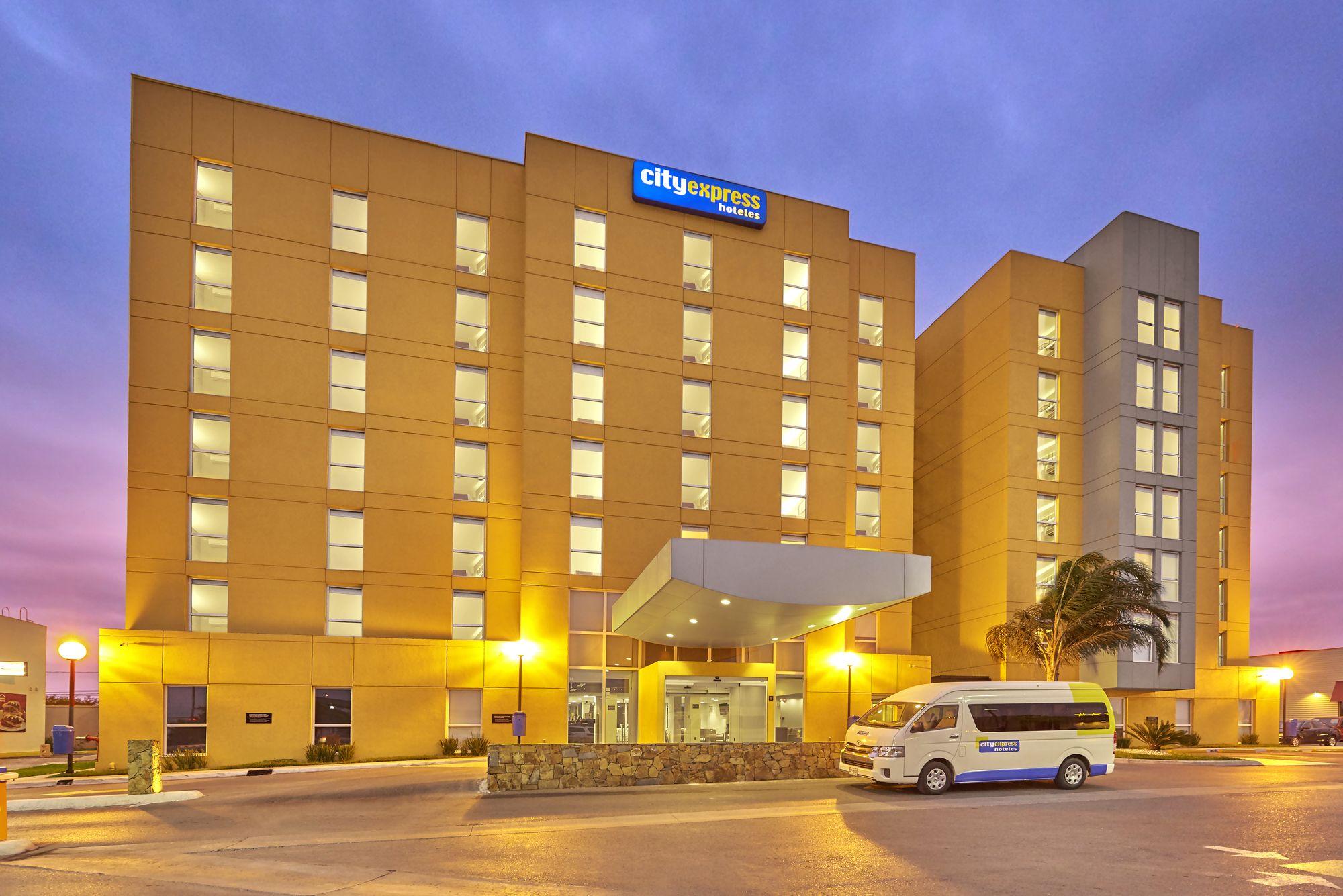 City Express By Marriott Monterrey Norte Екстер'єр фото