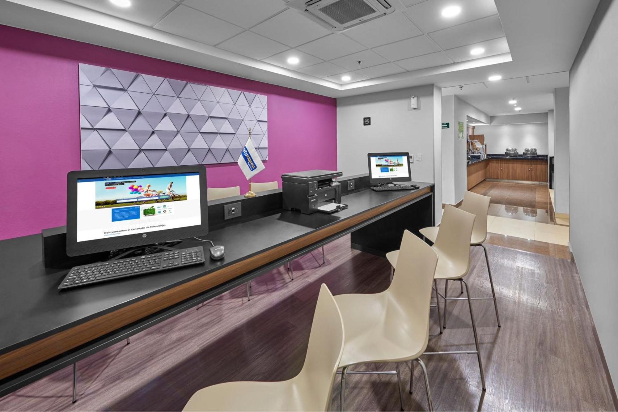 City Express By Marriott Monterrey Norte Екстер'єр фото