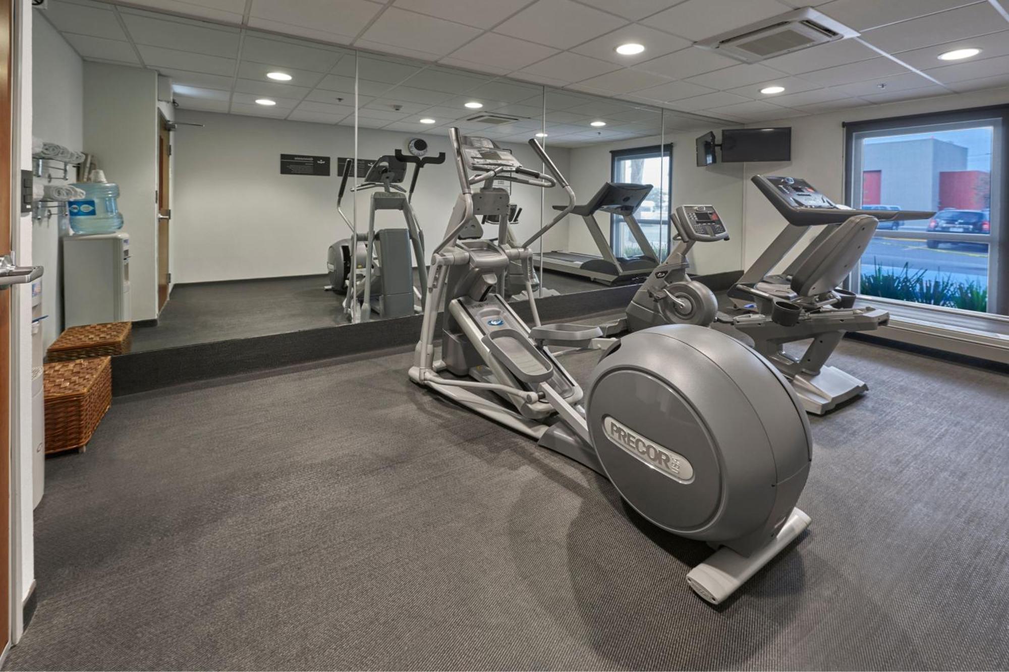 City Express By Marriott Monterrey Norte Екстер'єр фото